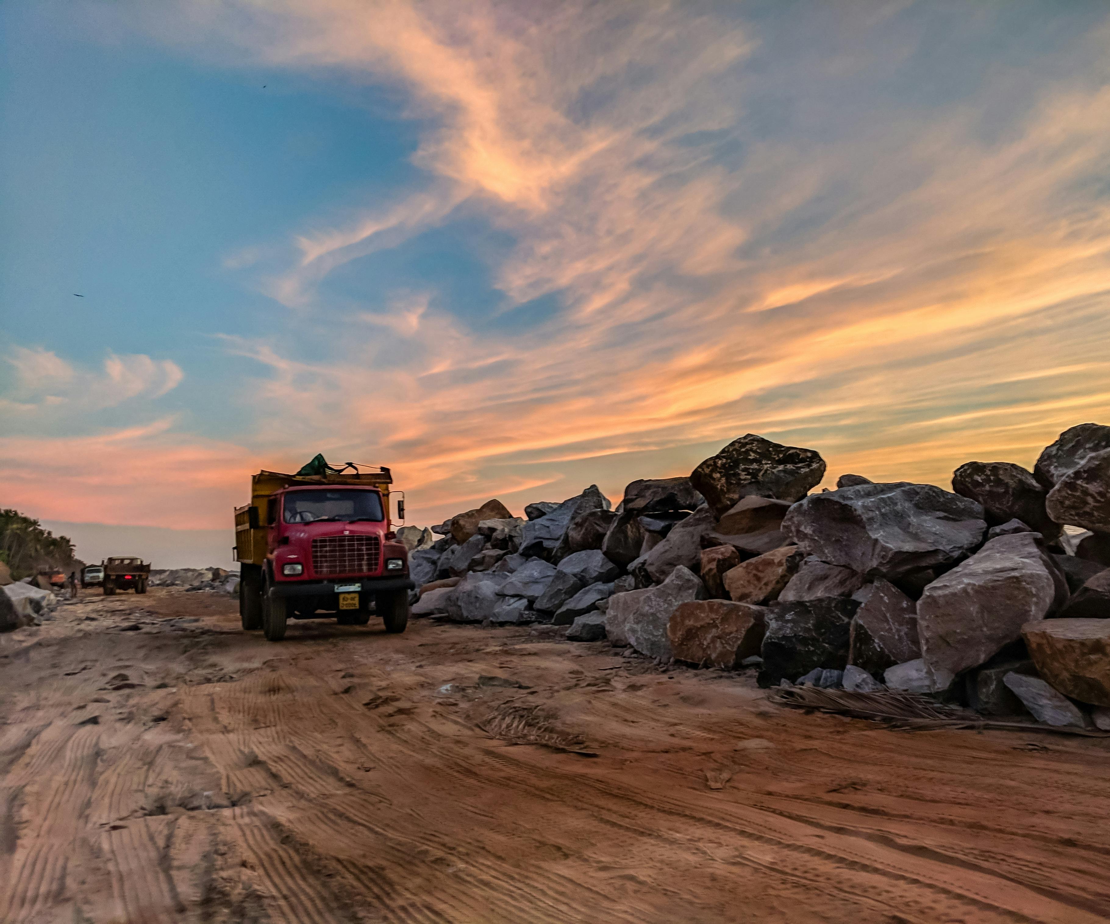 Revolutionizing Trucking Operations with VivaFleet.com's User Management and Automation